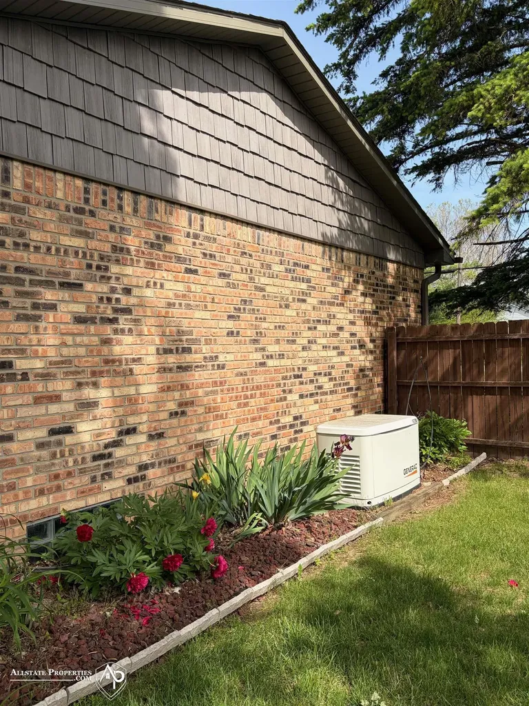 8468 Lippincott Boulevard Davison Township MI 48423
