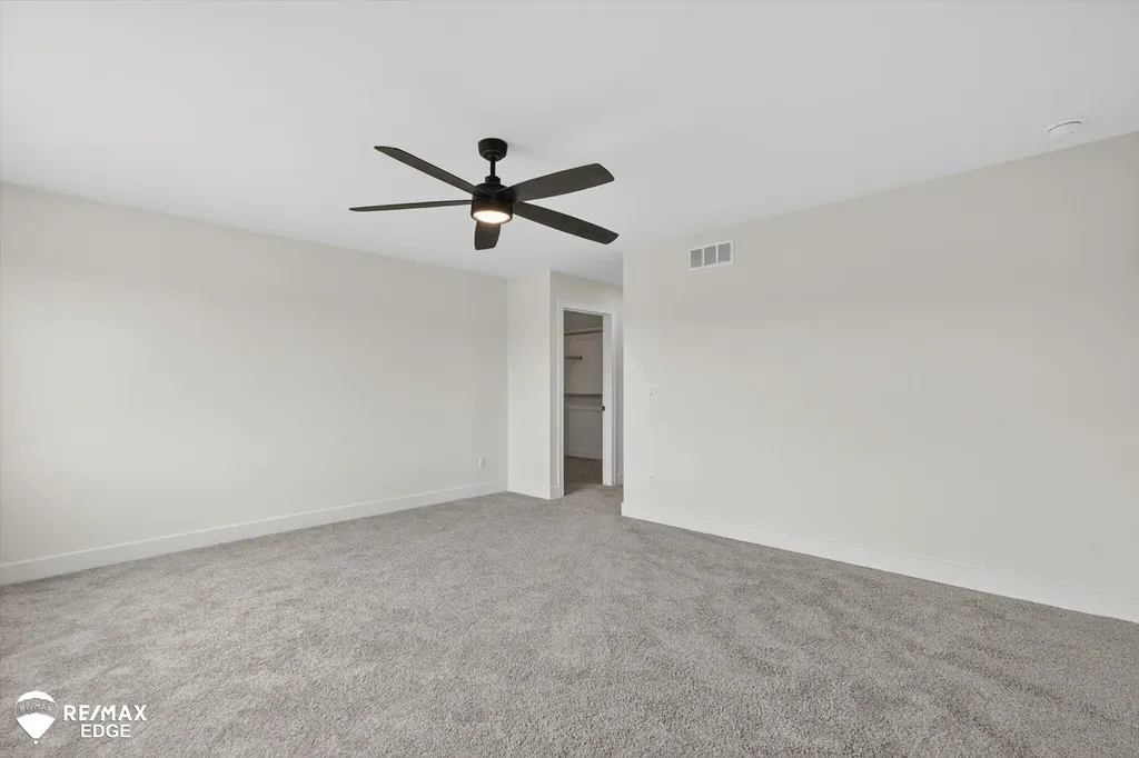 8080 Peninsula Circle Mundy Township MI 48439