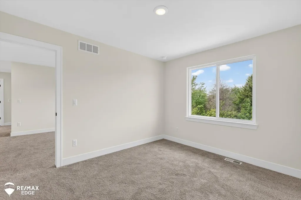 8080 Peninsula Circle Mundy Township MI 48439