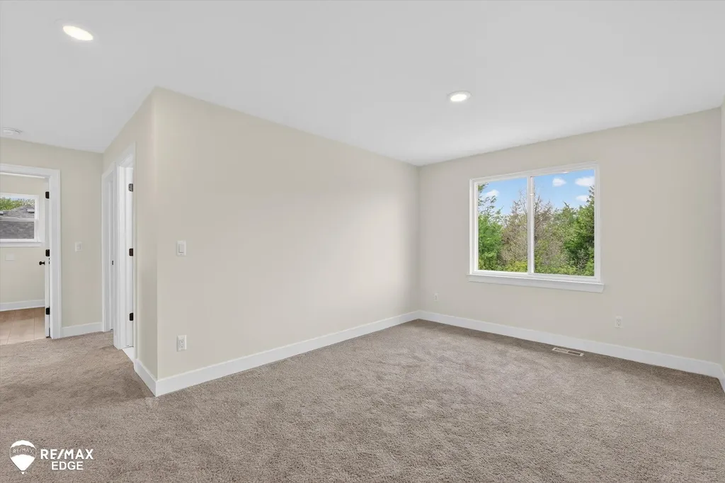 8080 Peninsula Circle Mundy Township MI 48439