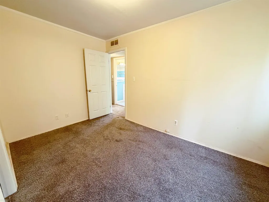 22431 Remick Drive Clinton Charter Township MI 48035
