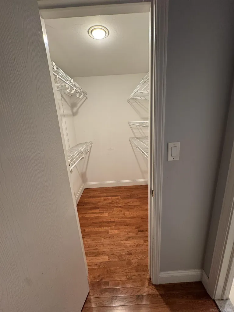 34711 Valley Forge Drive Farmington City MI 48331