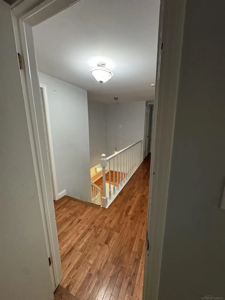 34711 Valley Forge Drive Farmington City MI 48331