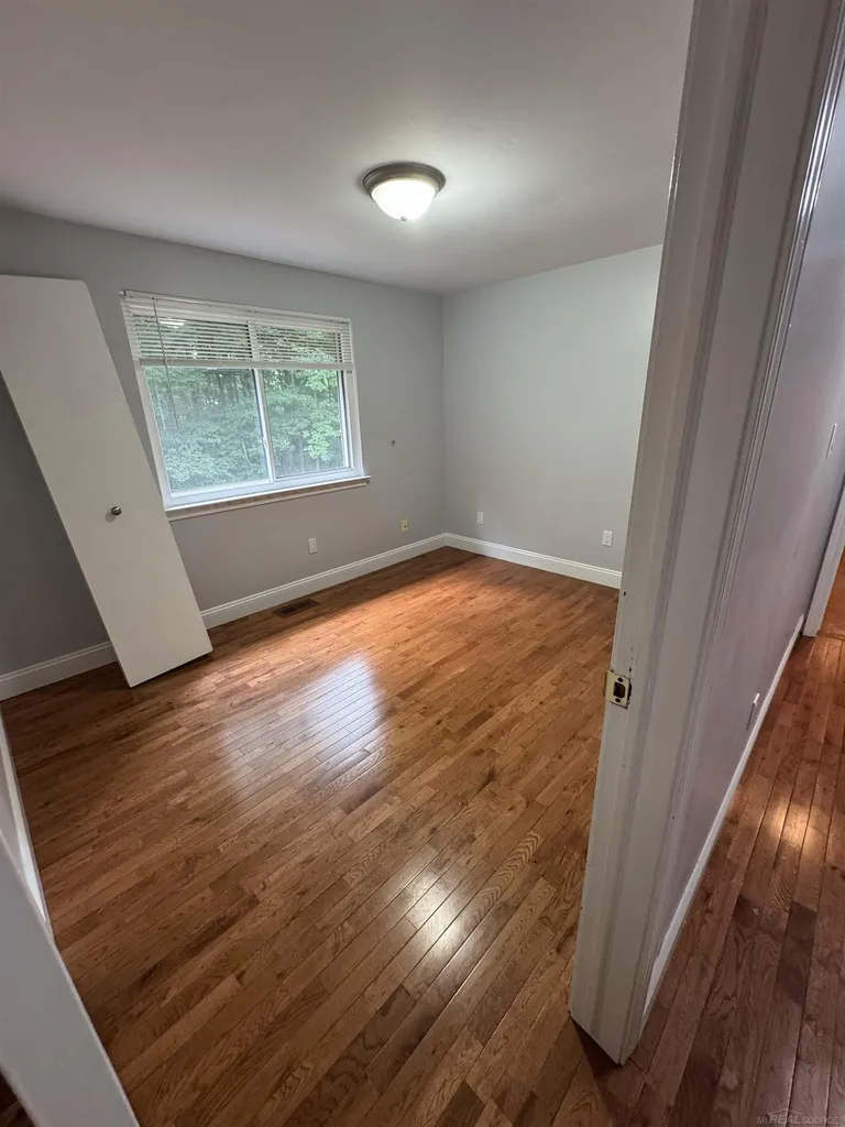 34711 Valley Forge Drive Farmington City MI 48331