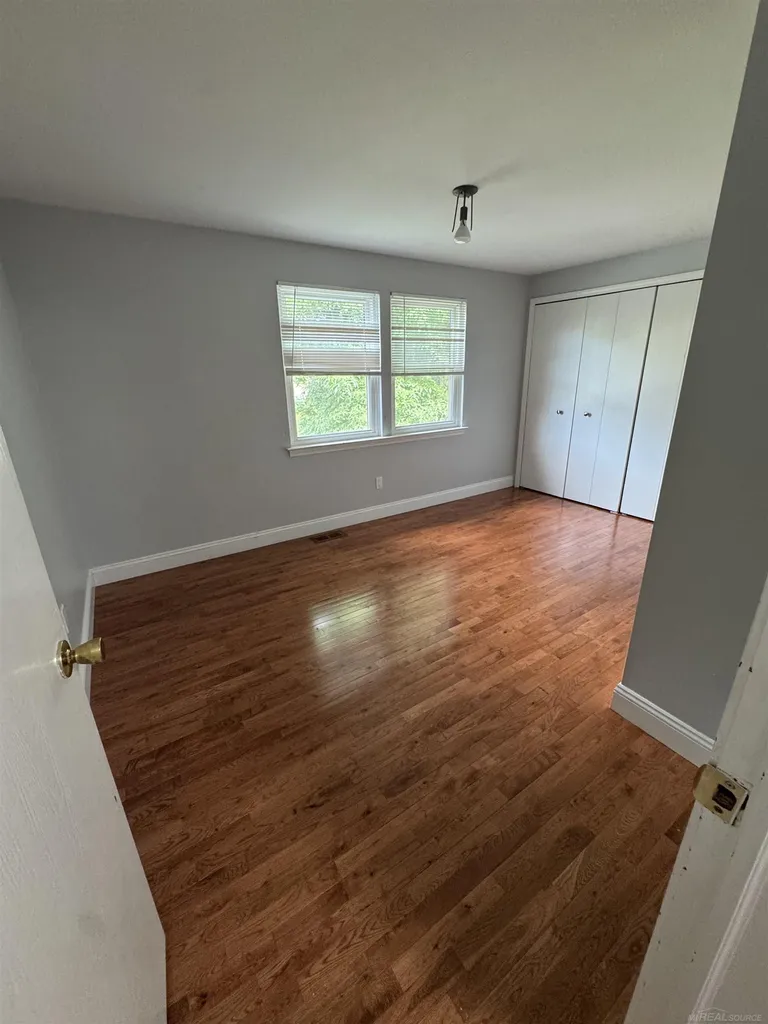 34711 Valley Forge Drive Farmington City MI 48331