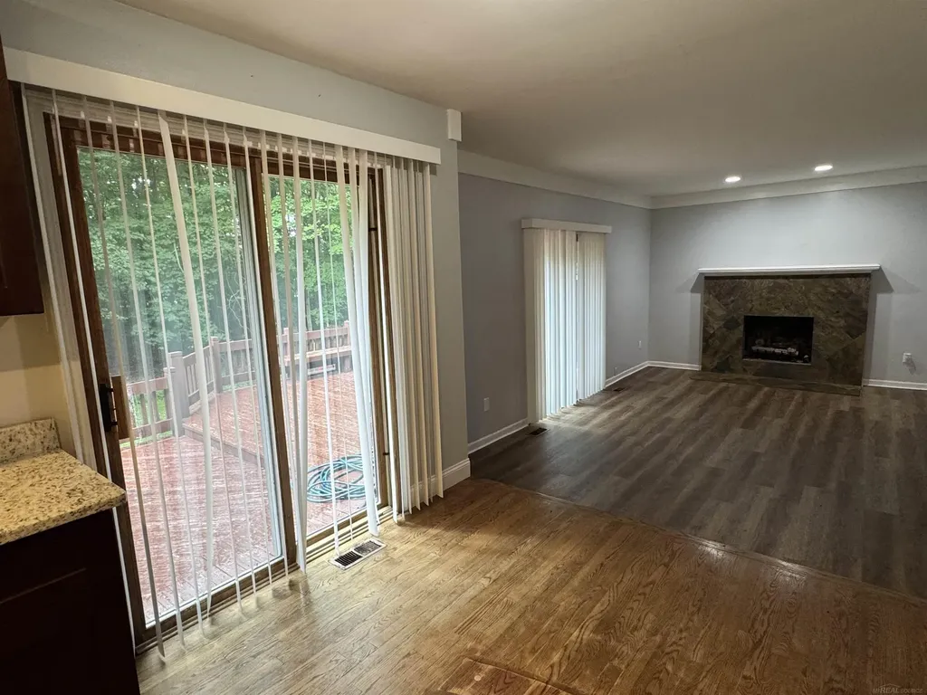 34711 Valley Forge Drive Farmington City MI 48331