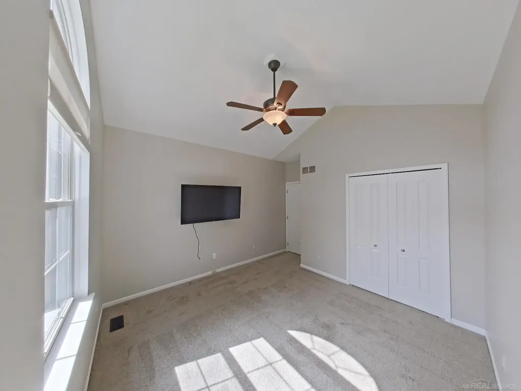 50041 Watling Street Shelby Charter Township MI 48317