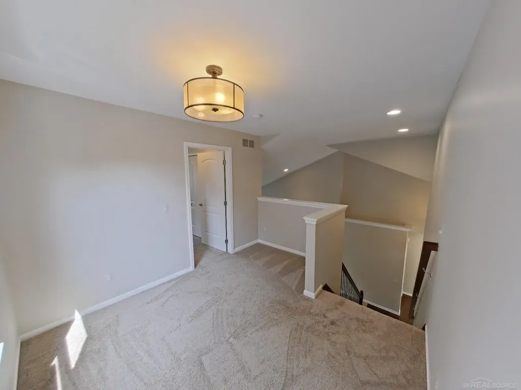 50041 Watling Street Shelby Charter Township MI 48317