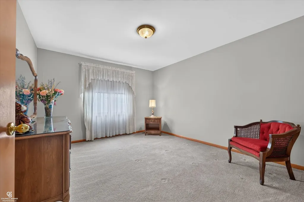 46640 Glen Pointe Drive Shelby Charter Township MI 48315