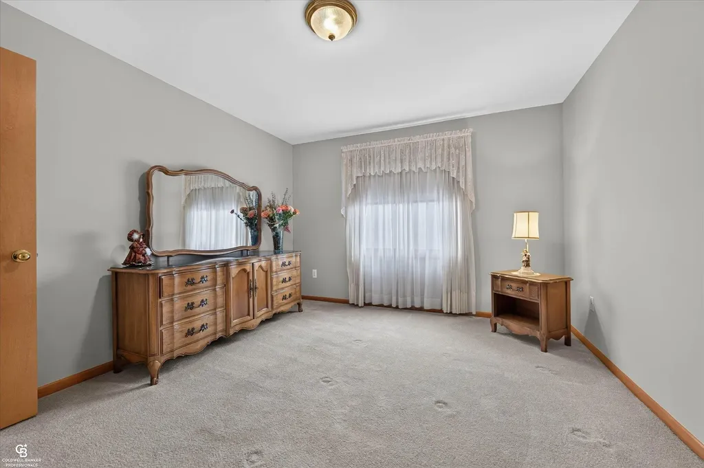 46640 Glen Pointe Drive Shelby Charter Township MI 48315