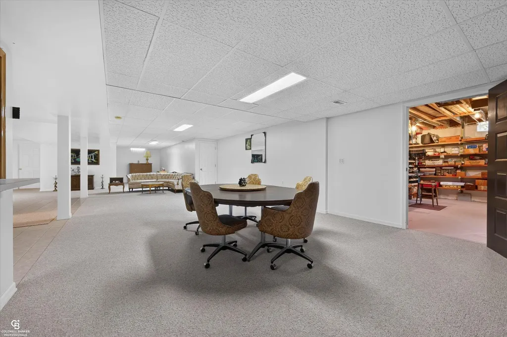 46640 Glen Pointe Drive Shelby Charter Township MI 48315
