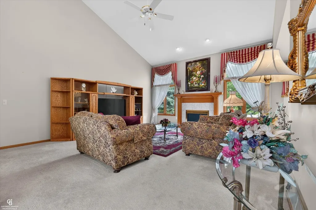 46640 Glen Pointe Drive Shelby Charter Township MI 48315