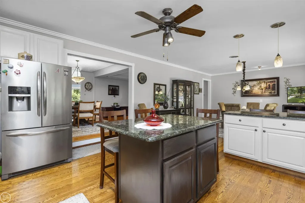 5248 Brookside Drive Shelby Charter Township MI 48316