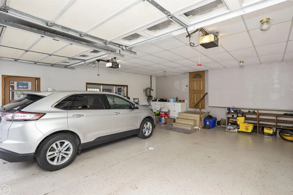5248 Brookside Drive Shelby Charter Township MI 48316