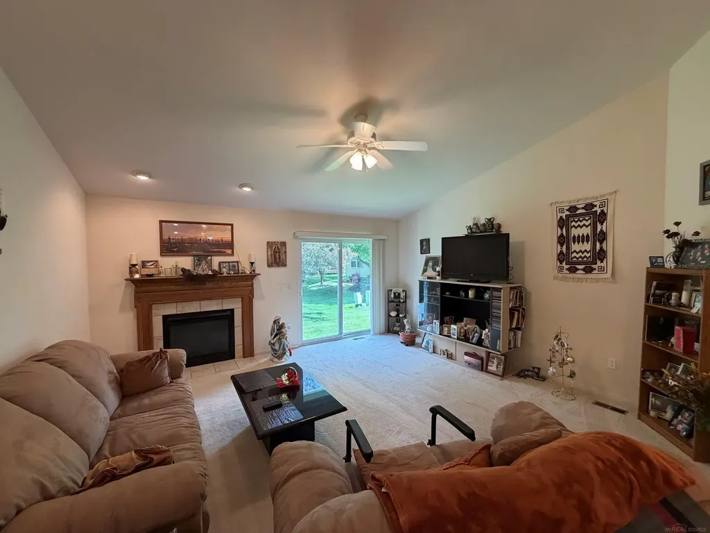 12215 Noonan Court Shelby Charter Township MI 48315