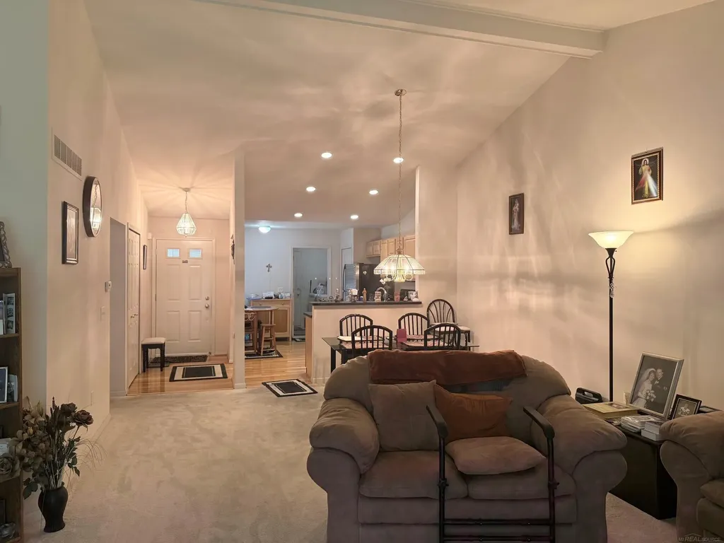 12215 Noonan Court Shelby Charter Township MI 48315