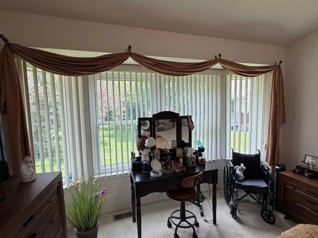 12215 Noonan Court Shelby Charter Township MI 48315