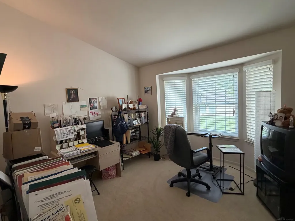 12215 Noonan Court Shelby Charter Township MI 48315