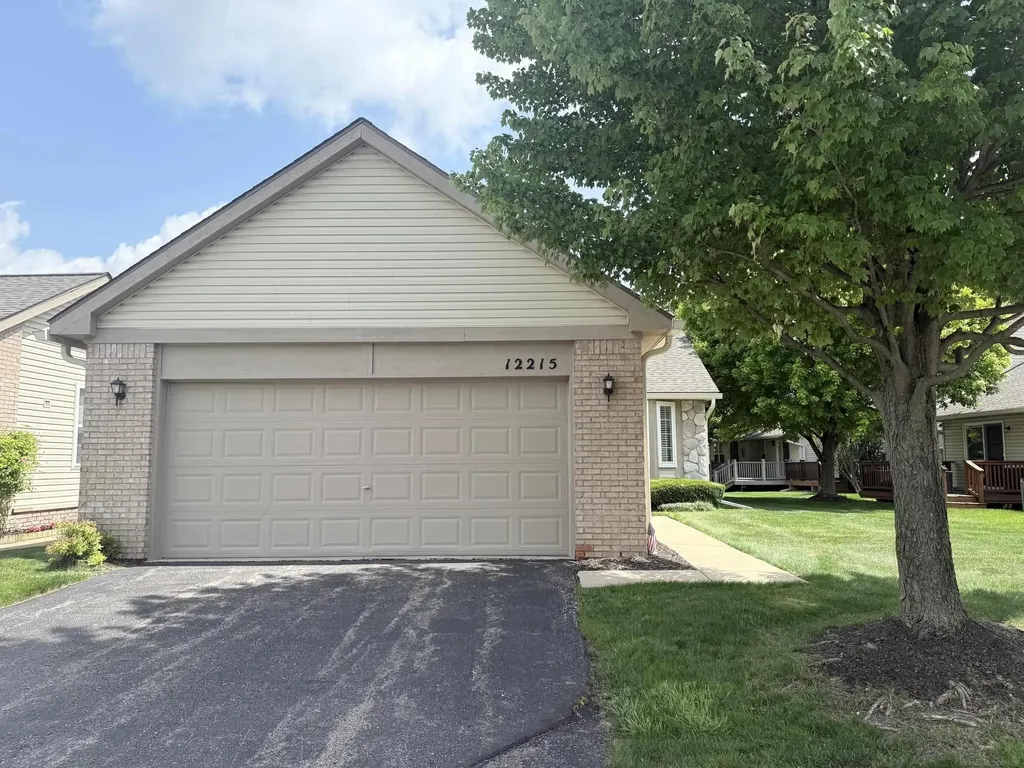 12215 Noonan Court Shelby Charter Township MI 48315
