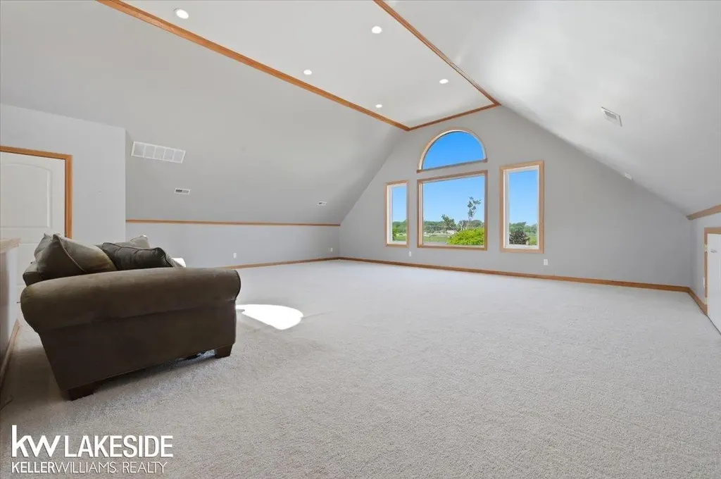 38823 E Archer Drive Harrison Charter Township MI 48045