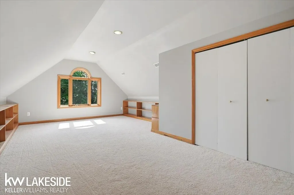 38823 E Archer Drive Harrison Charter Township MI 48045