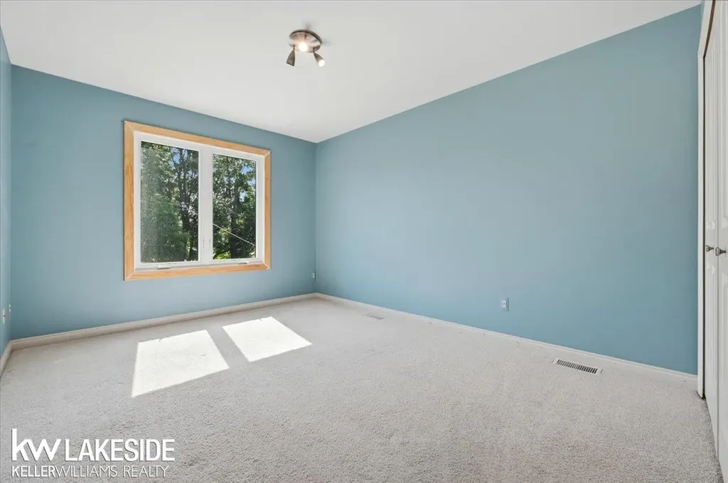 38823 E Archer Drive Harrison Charter Township MI 48045