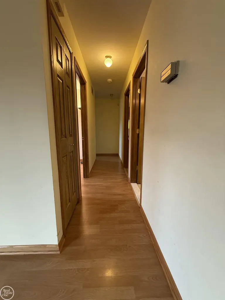 26250 South River Road Harrison Charter Township MI 48045