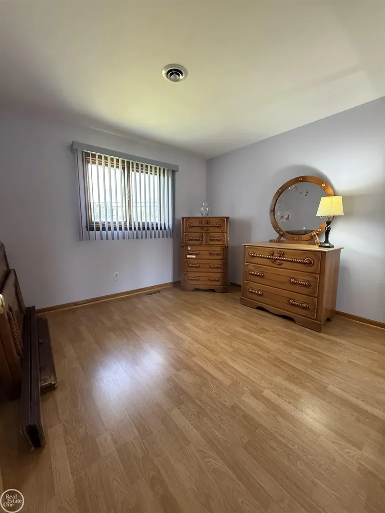 26250 South River Road Harrison Charter Township MI 48045