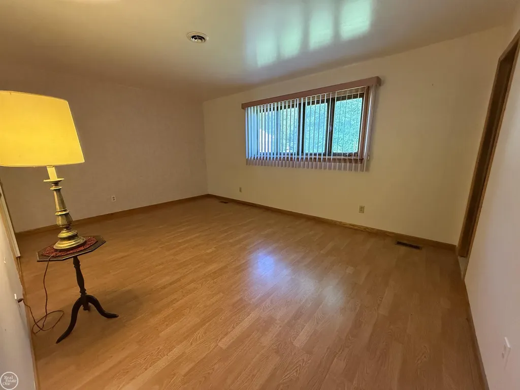26250 South River Road Harrison Charter Township MI 48045