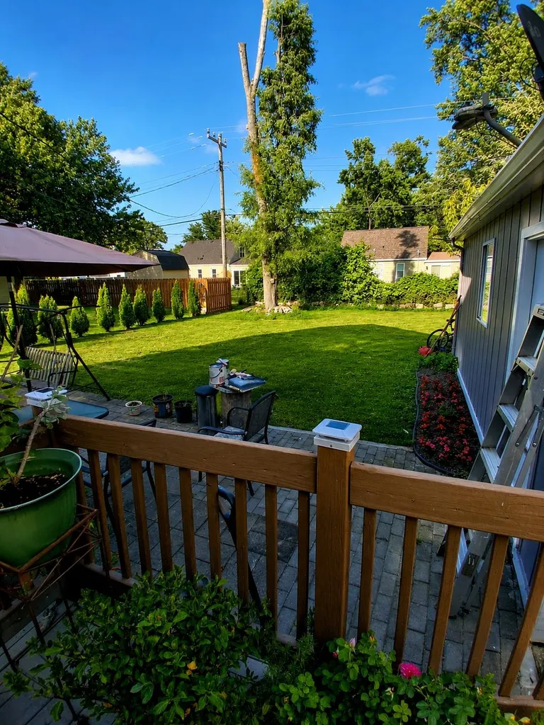 21812 Albion Avenue Farmington Hills City MI 48336