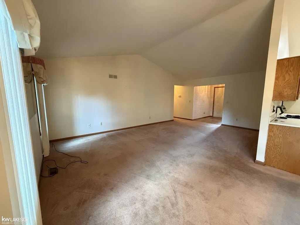 41075 Donna Drive Clinton Charter Township MI 48038