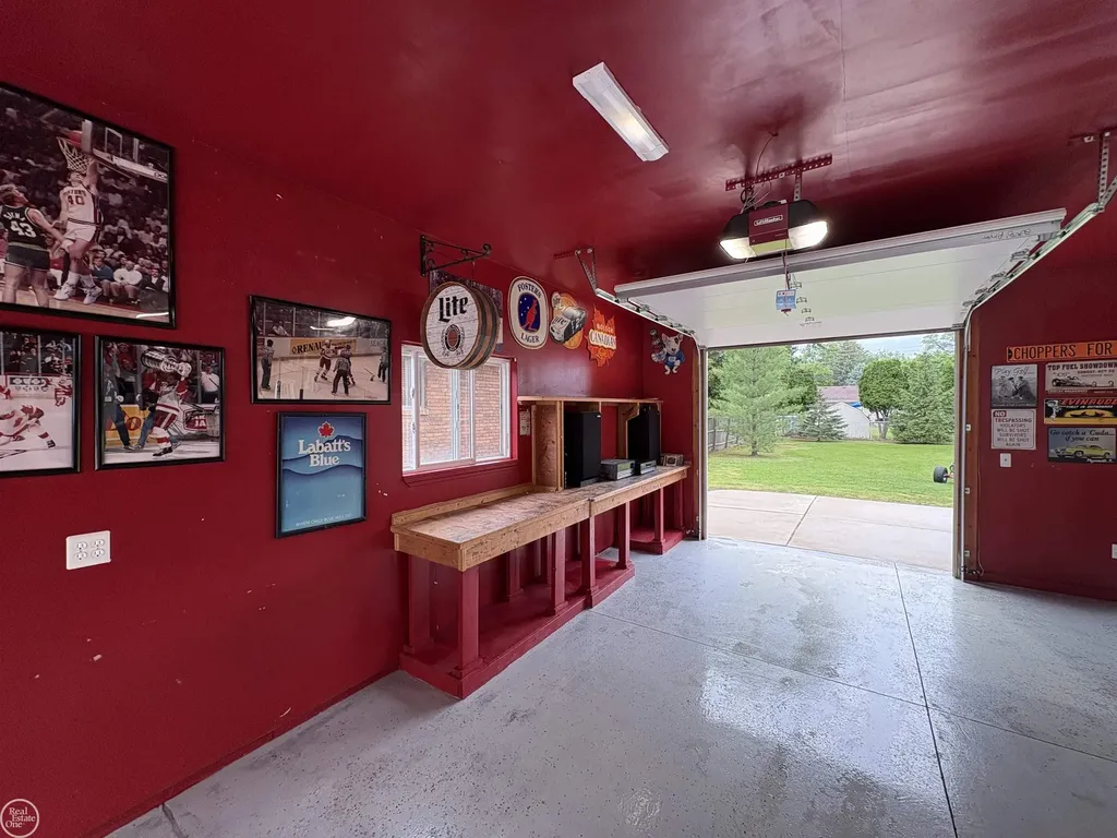 39745 Sylvia Street Harrison Charter Township MI 48045