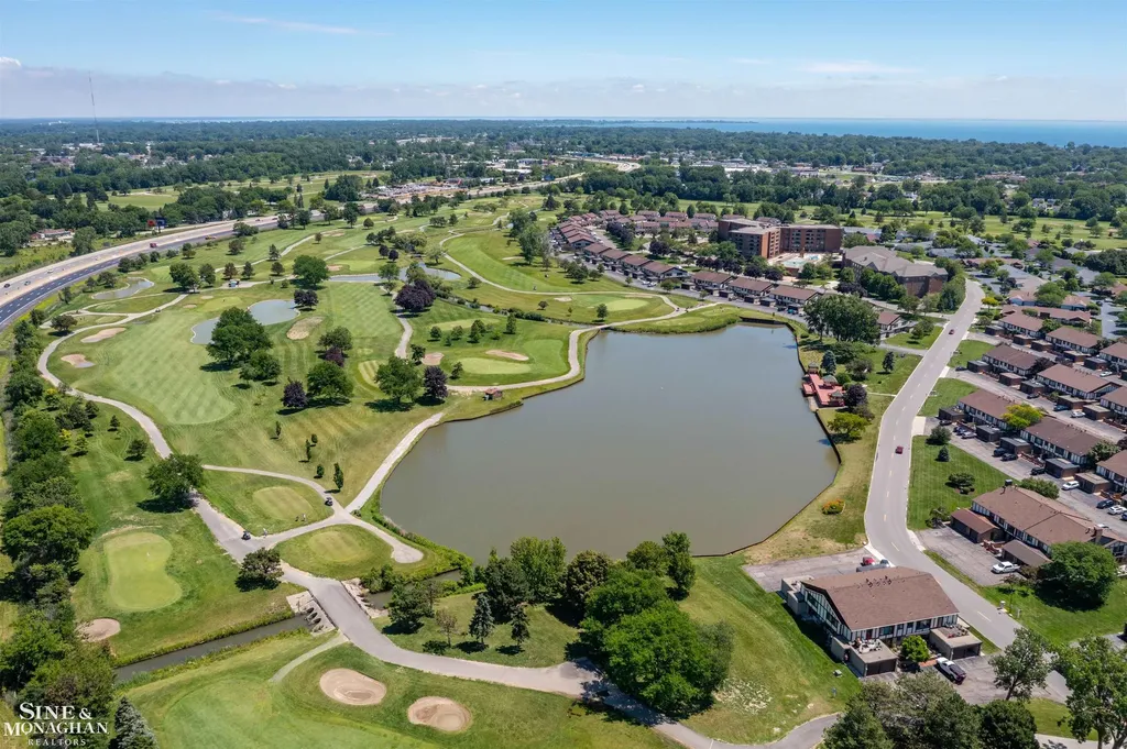 2210 Country Club Drive St. Clair Shores City MI 48082