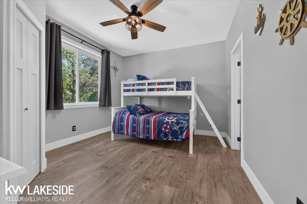 9790 N. Island View Caseville Township MI 48755