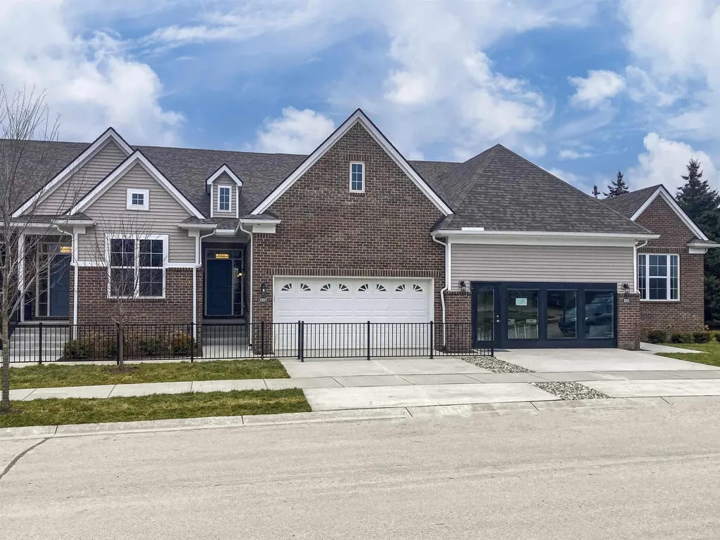 2209 Chase Drive Hartland Township MI 48855