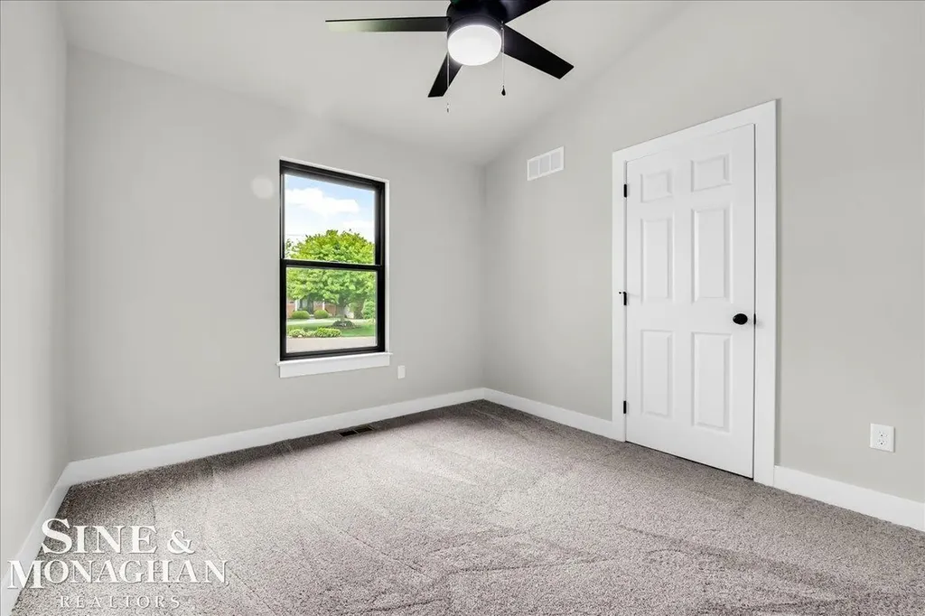 144 Channelsyde Drive Algonac City MI 48001