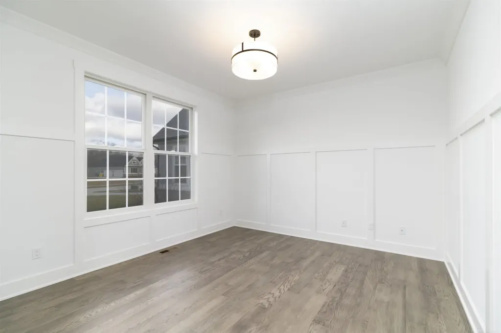 7583 Brunswick Drive Washington Township MI 48095