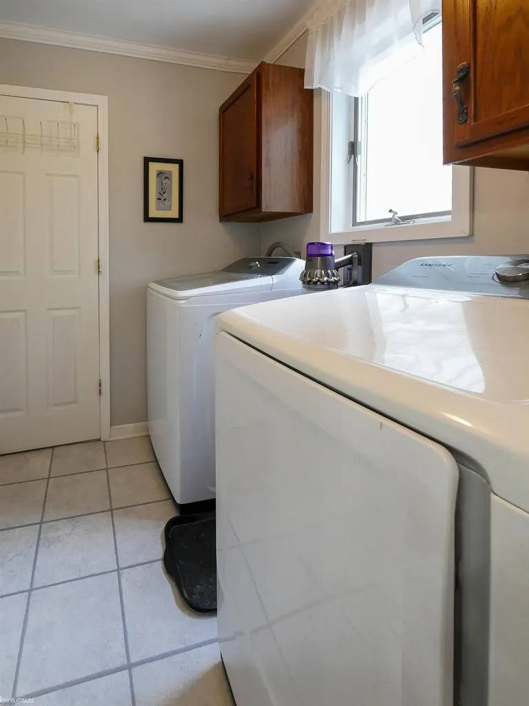 8468 Rondale Drive Grand Blanc City MI 48439