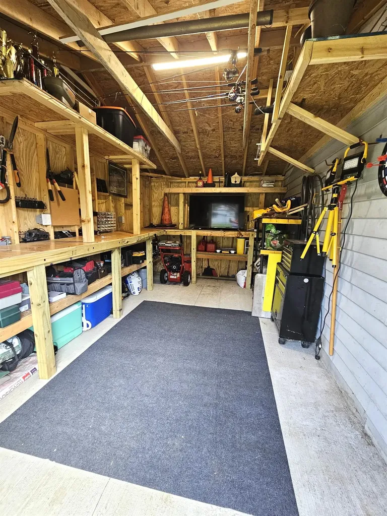 1540 Westlawn Street Mt. Clemens City MI 48043