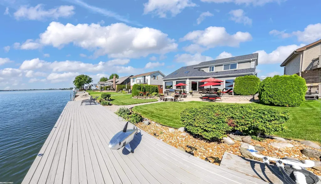 45850 Private Shore Drive Chesterfield Township MI 48047