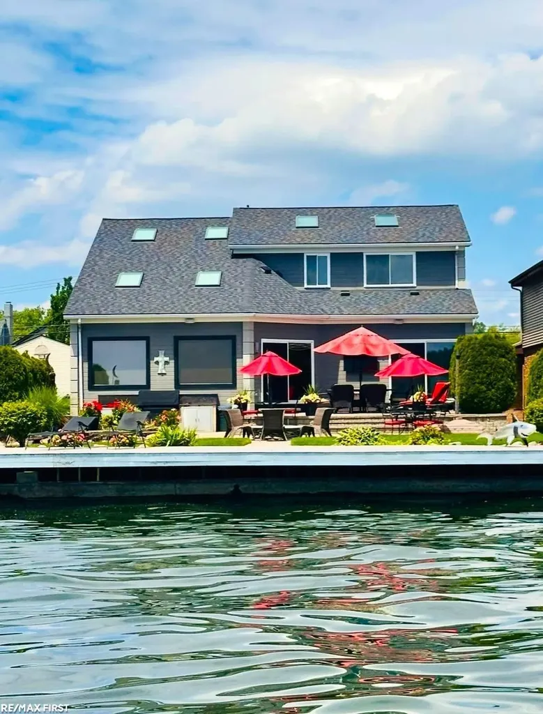45850 Private Shore Drive Chesterfield Township MI 48047