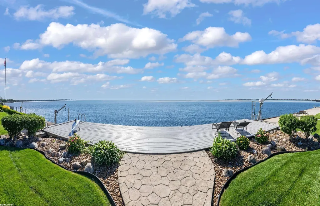 45850 Private Shore Drive Chesterfield Township MI 48047