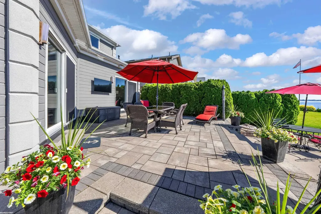 45850 Private Shore Drive Chesterfield Township MI 48047