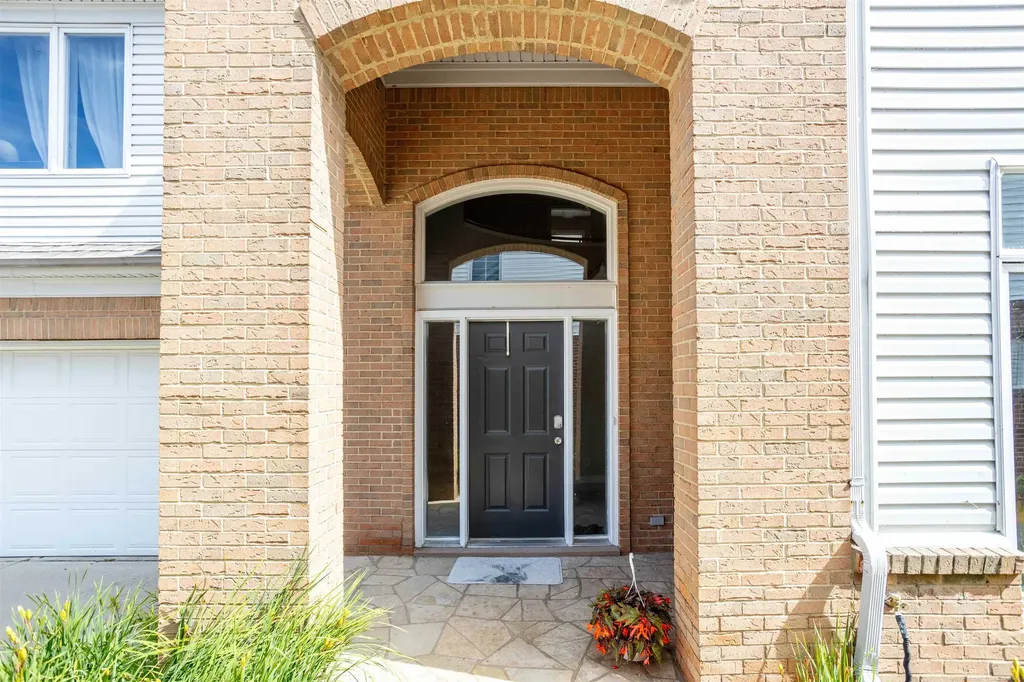 170 Keelson Drive Detroit City MI 48215