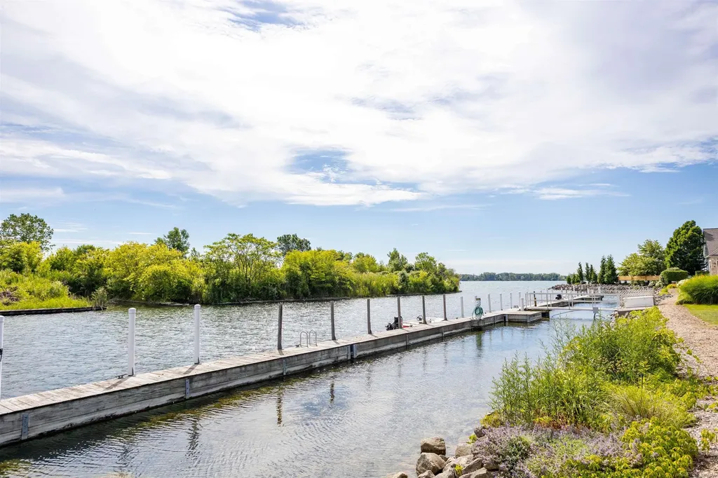 170 Keelson Drive Detroit City MI 48215