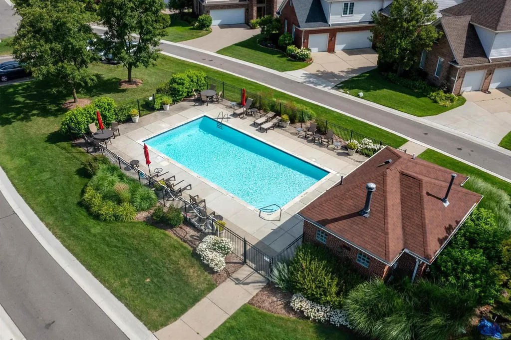 170 Keelson Drive Detroit City MI 48215