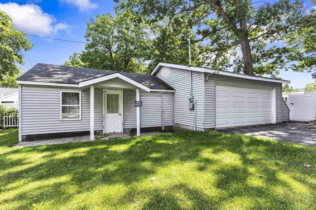 104 Jefferson Avenue Denton Township MI 48629