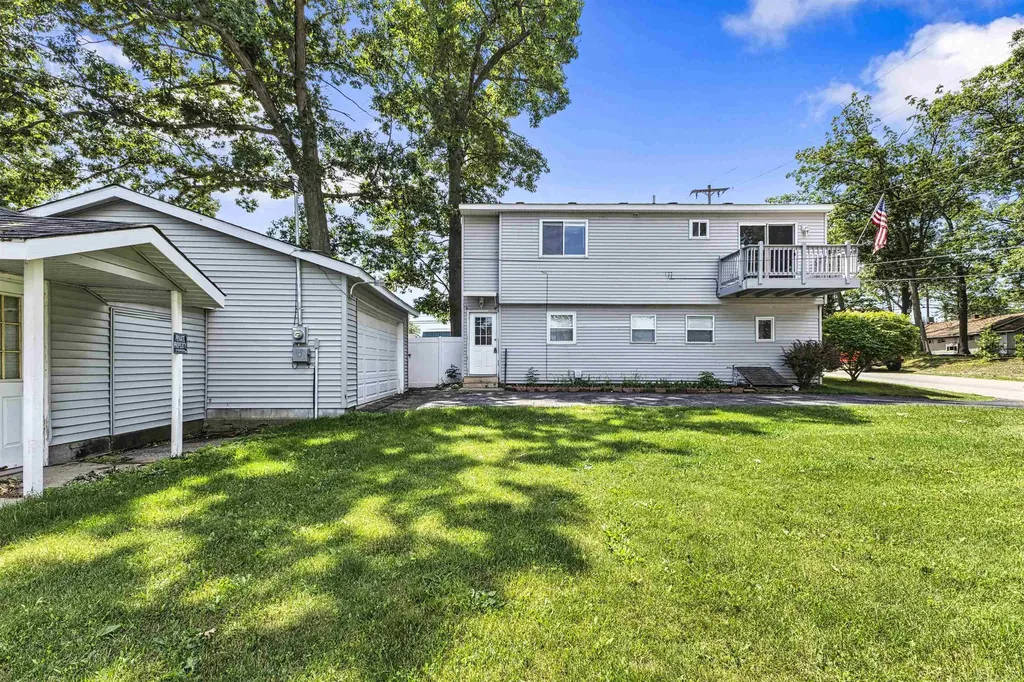 104 Jefferson Avenue Denton Township MI 48629