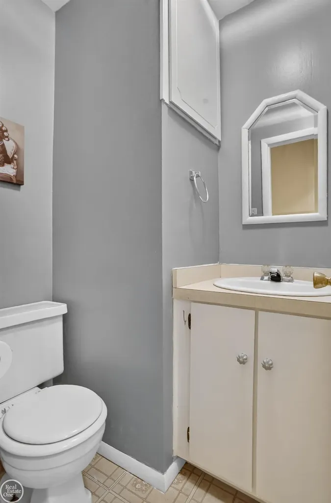 50644 Parsons Drive Shelby Charter Township MI 48317