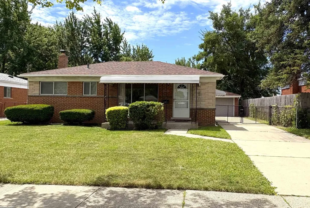 11652 Frazho Road Warren City MI 48089